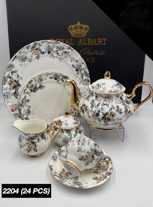 Royal Albart 24 Pcs Tea Set