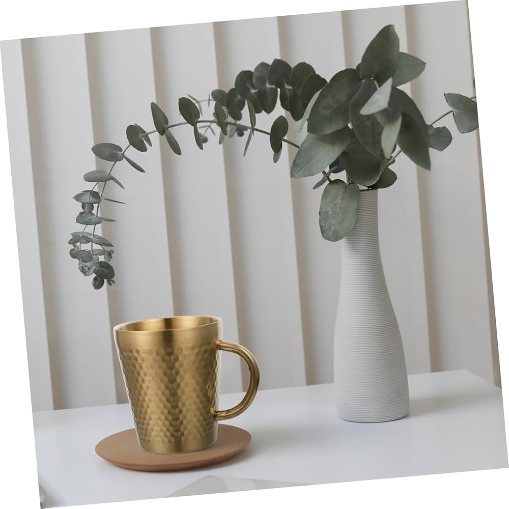 Golden Tea Mug Hammered 300 Ml