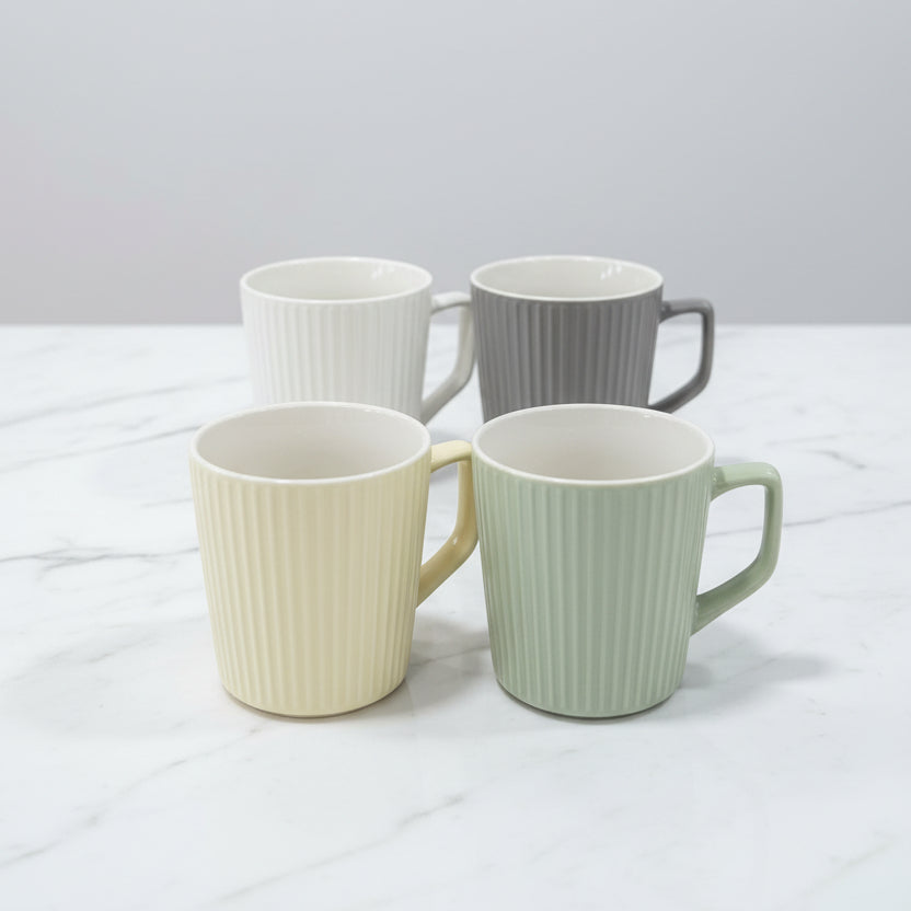 4 Pcs Ceramic Fancy Mugs Set
