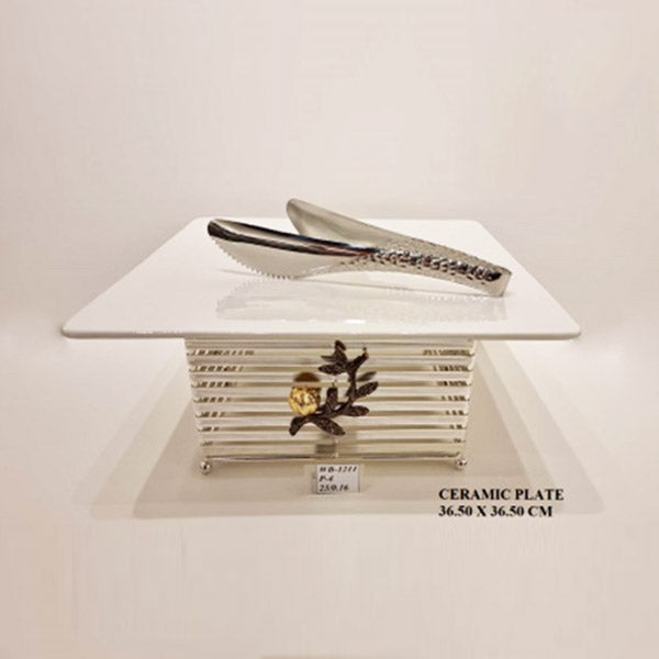 Buffet Stand Gold & Silver